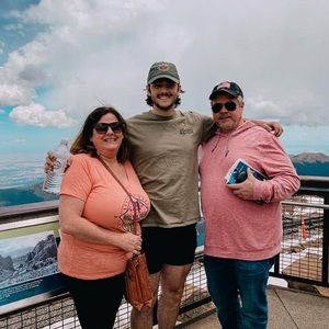 Meet your Posher, Tonya